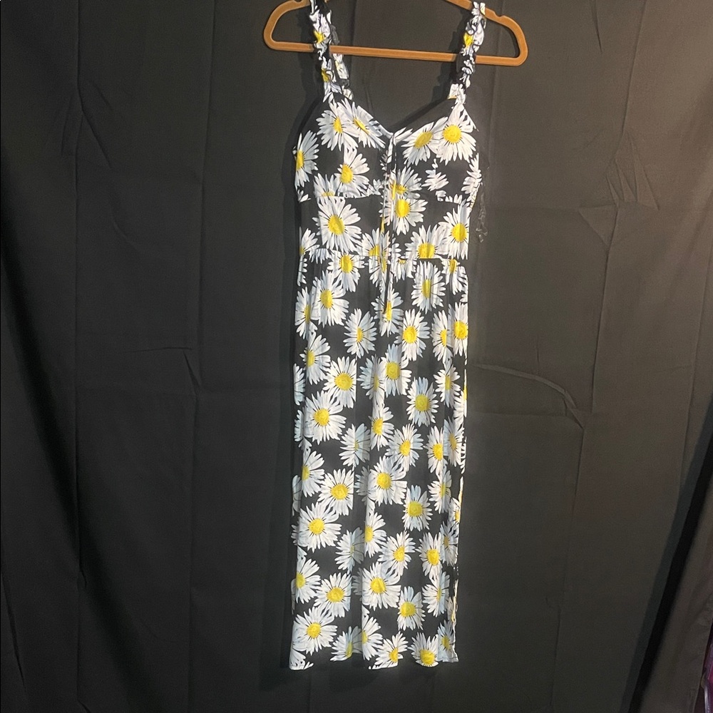 Floral Sundress with Daisy Print